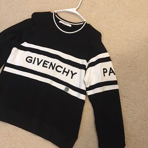 Givenchy Sweatshirt Medium Size